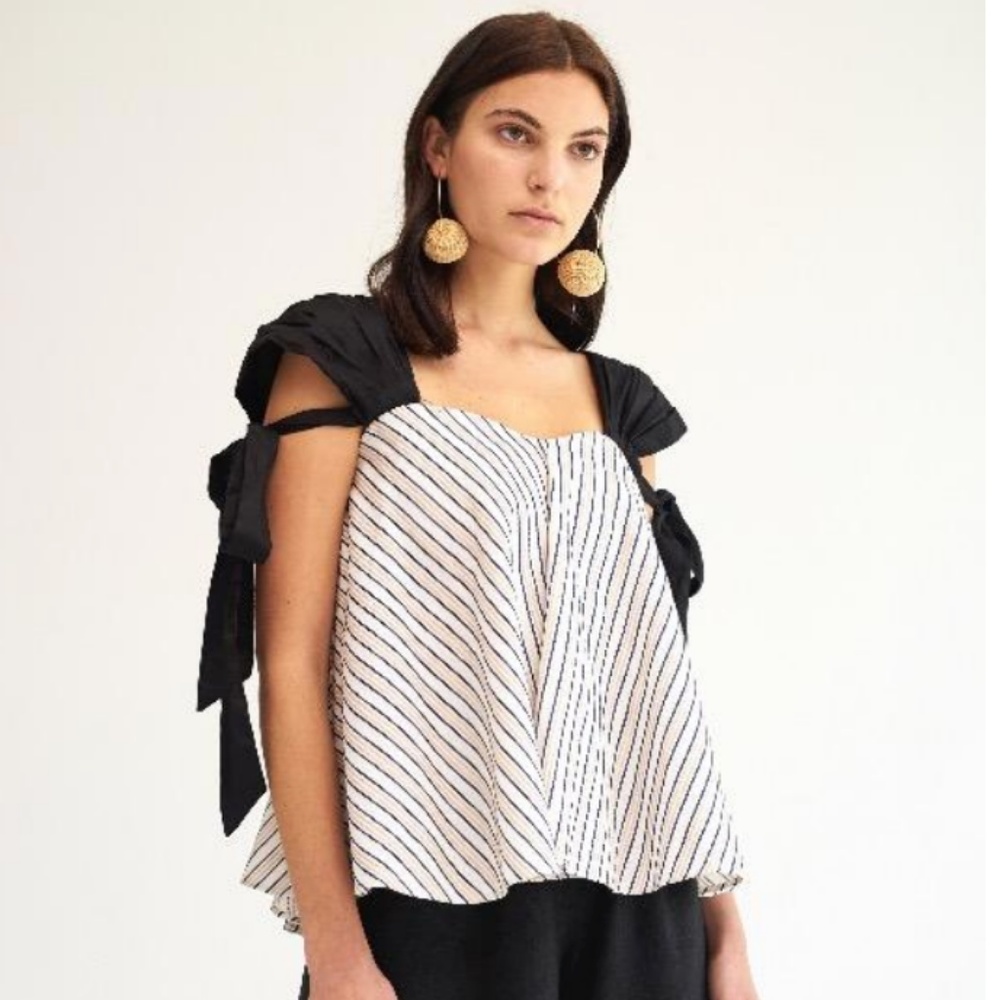 Striped top with black sleeves - Picture 1 of 5